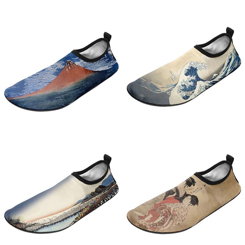 Ukiyo-e Aqua Shoes: Combining Fashion and Tradition in Footwear